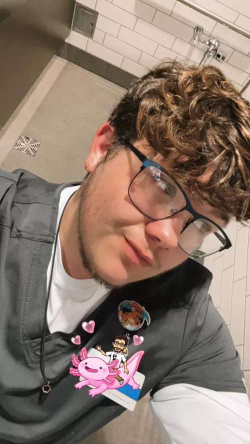 anyone wanna play games with me ? 👉🏼👈🏼🥺 by Top_Blackberry1616