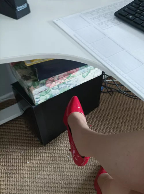 Boring at work by Agreeable-Hurry-5687