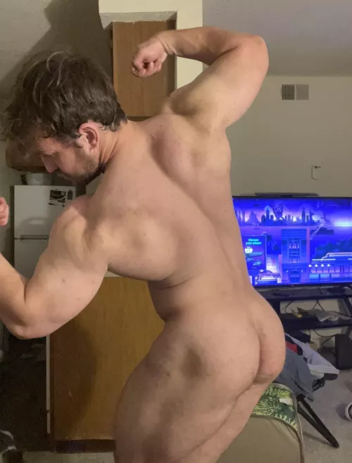 Cake for dayssss by Musclestud101