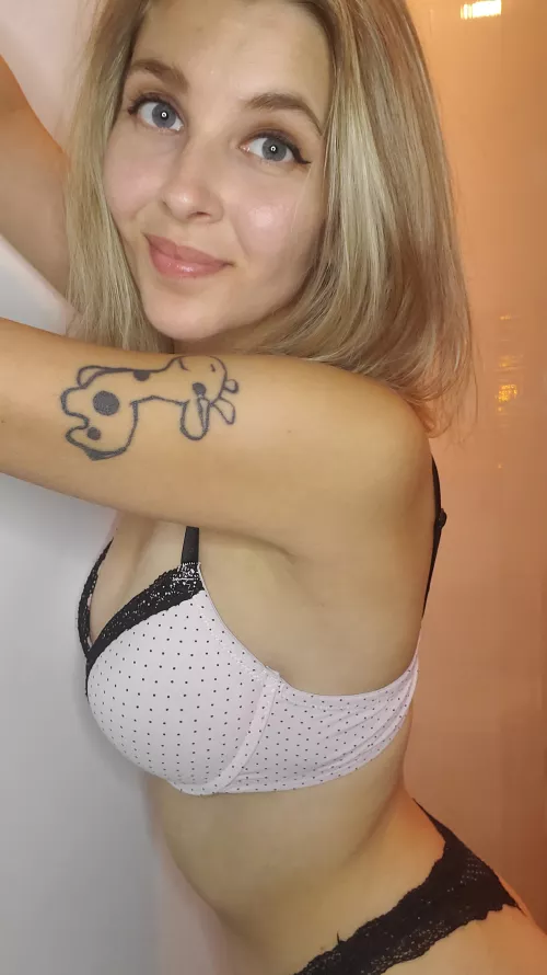 Daddy help me get dressed by Creepynosiness