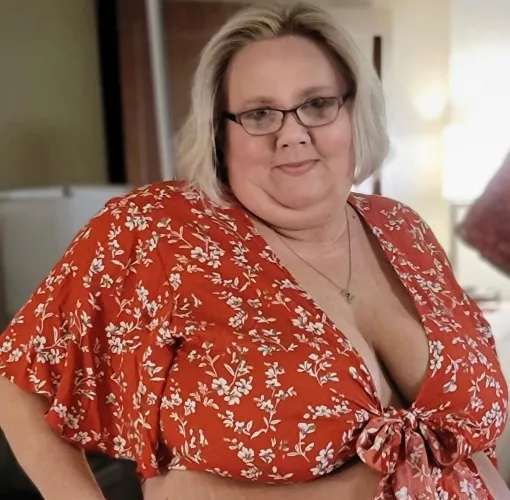 Felt really pretty in this one. by PiratePaulie77