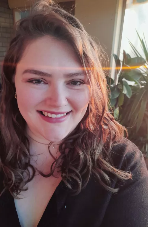 First post here. Hi 😇😚 by ellen_ripley_