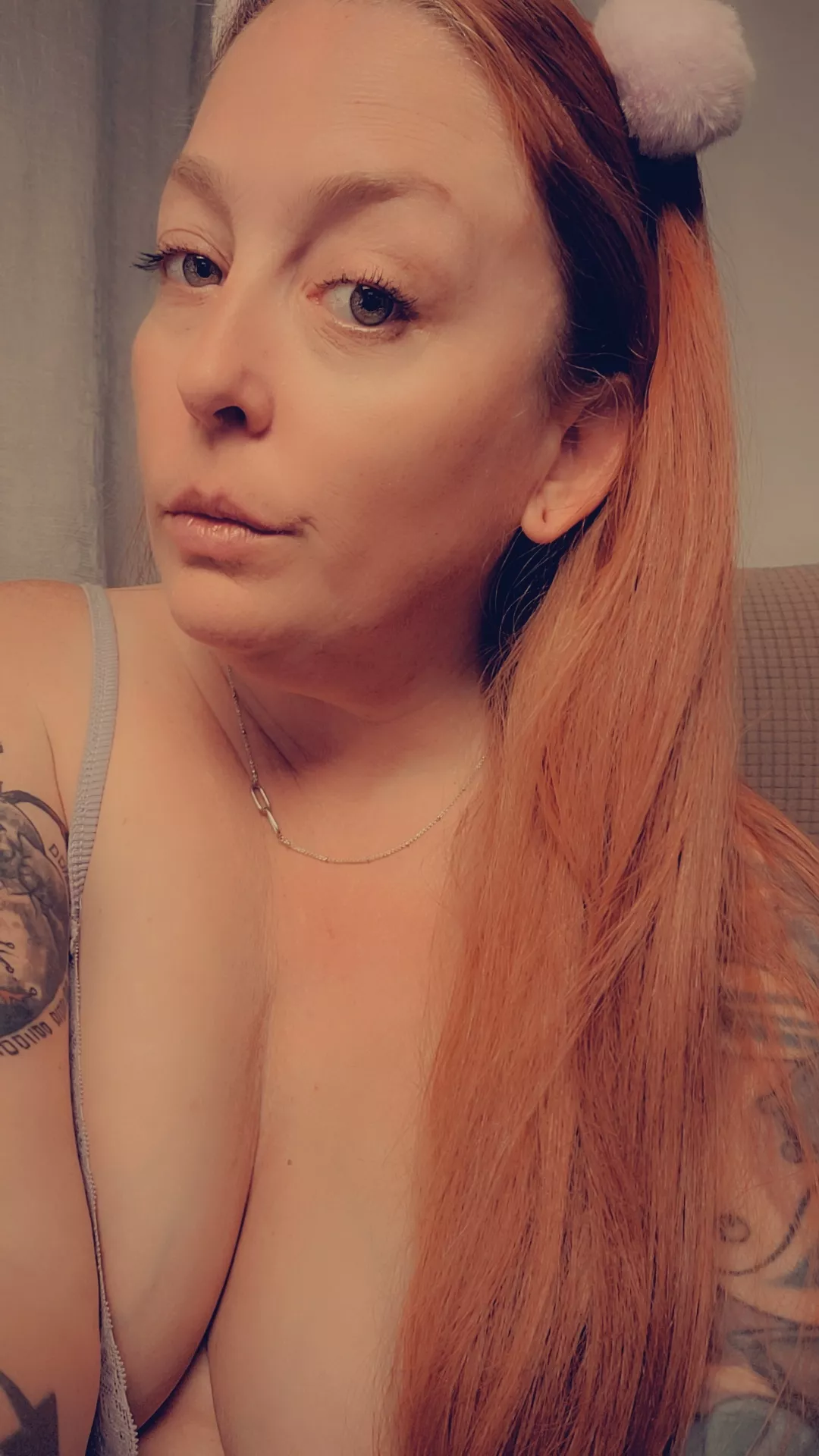 [hullochicky] camgirl activated! posted by chickincharge