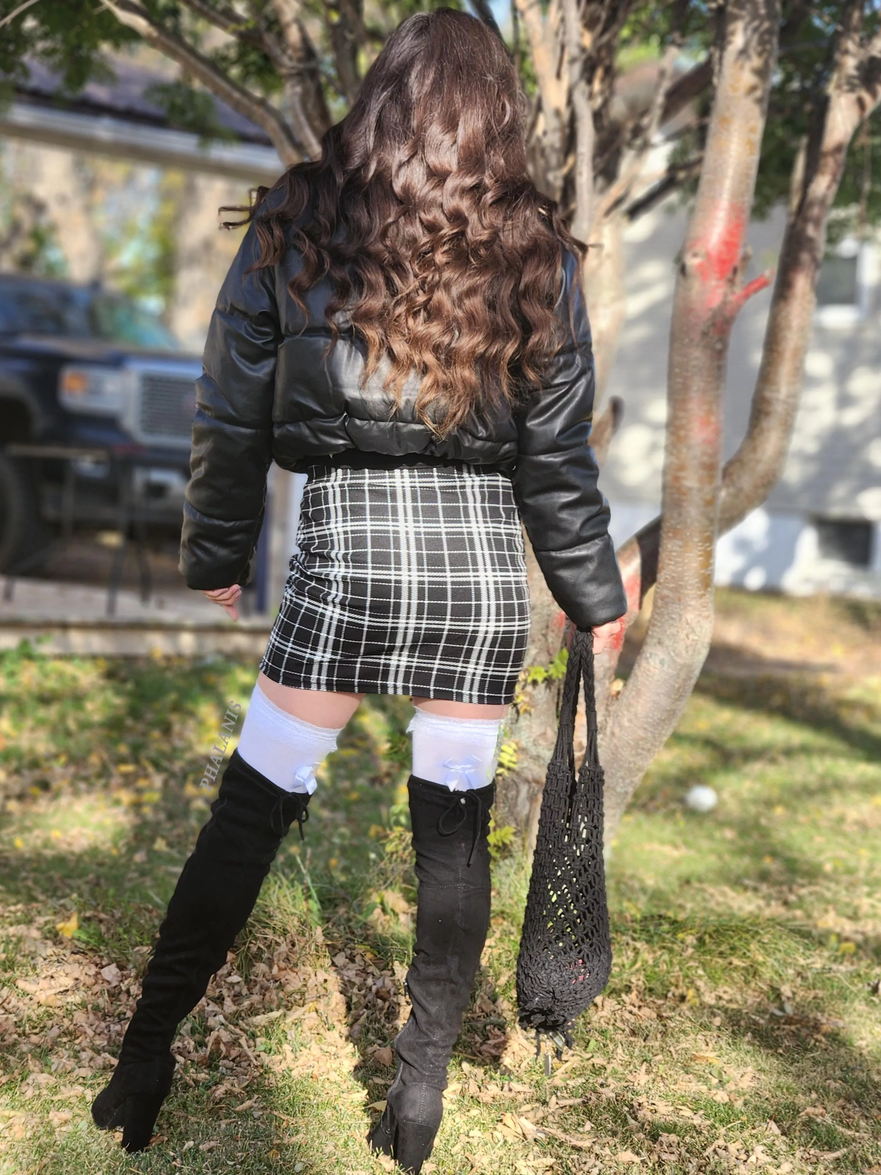 I love the boots and socks posted by Phalanis33