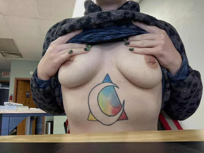 I wish I would get caught again so I’d have to suck my coworkers into keeping a secret ): by shutup69sitdown