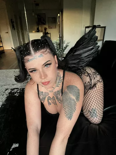 if i asked you to cum in me at a slipknot concert, would you? posted by lildemonwaifu