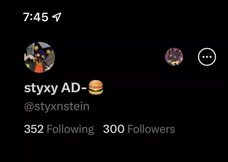 I’ve finally hit 300 on Twitter!! Woohoo! posted by Fun_Crow_3479