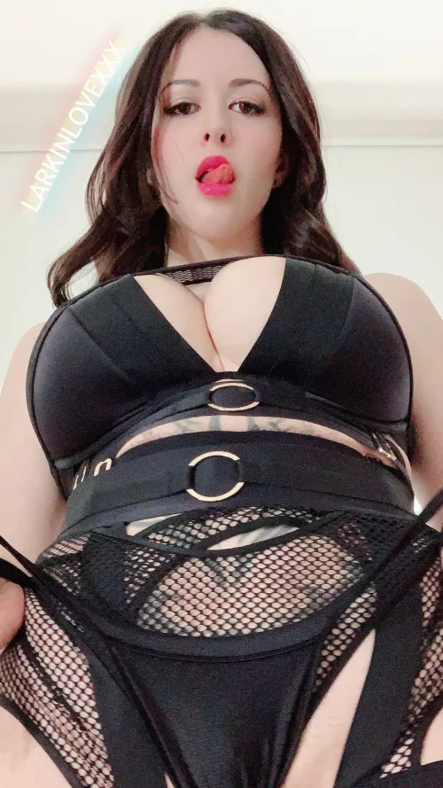 Just like this? by larkinlovexxx