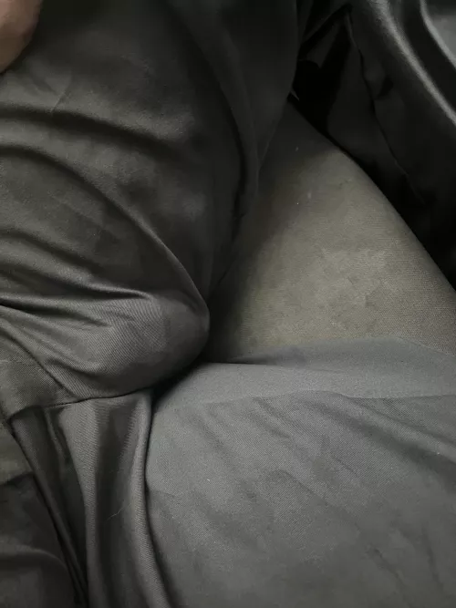 Mechanic bulge ok here? These work pants really show it all 😅 by Frosty-Pie-4971