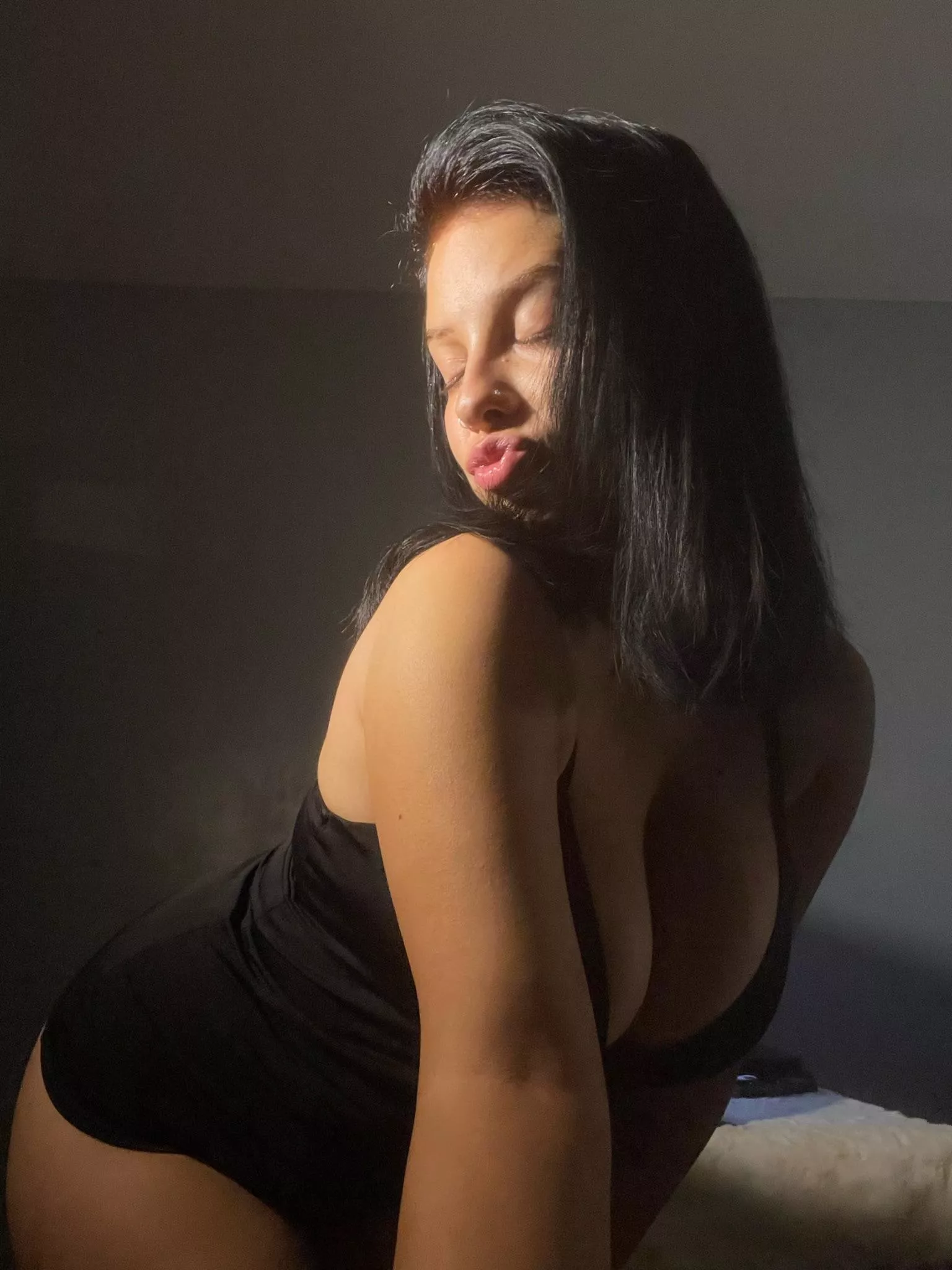 My ex said my boobs are saggy, I think they are just hugeeee posted by lmayritalmv