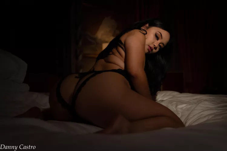 Natural Asian ass waiting to be worshiped by KRicanBabe