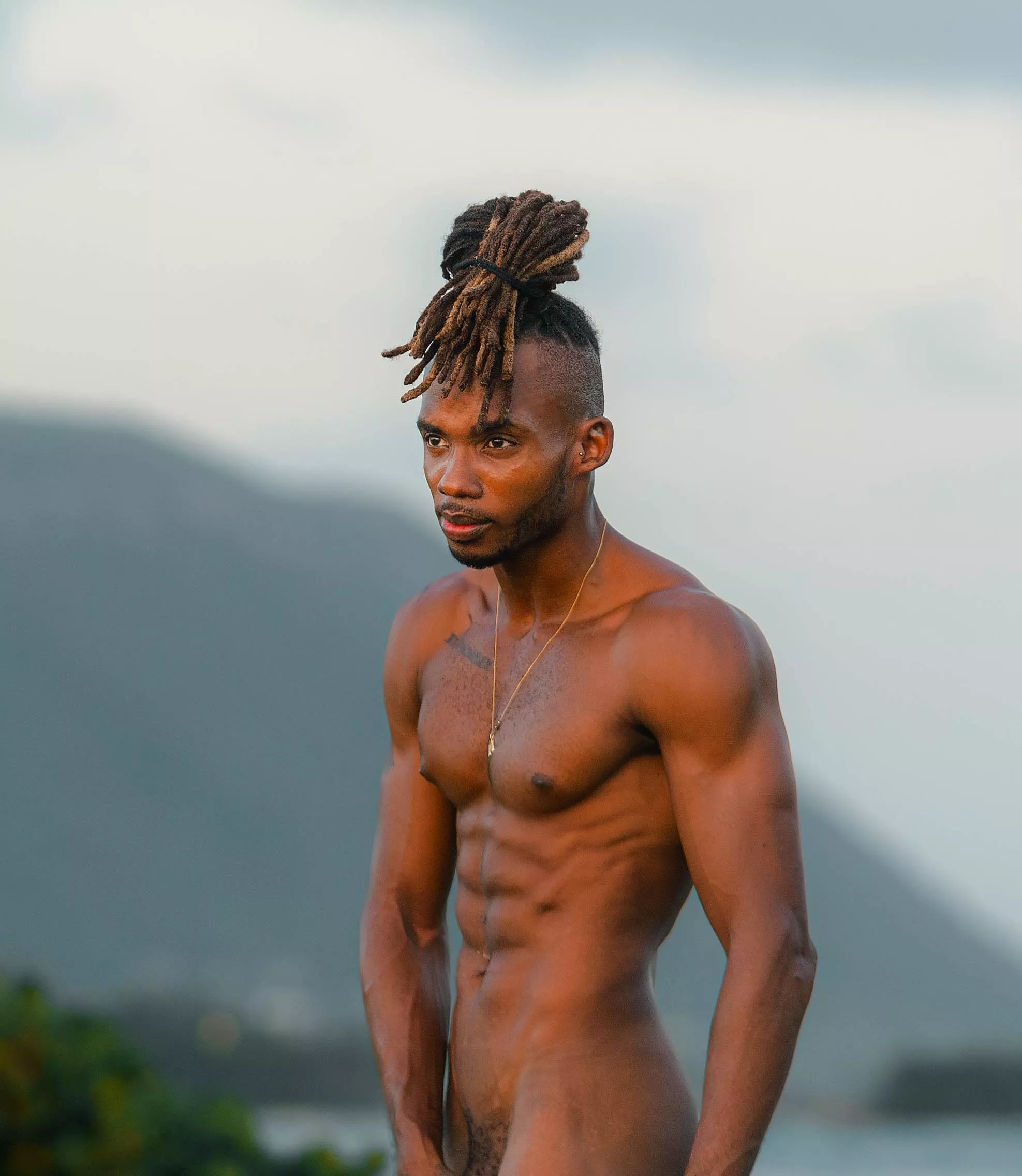 N*ked around posted by carribean_fitathlete