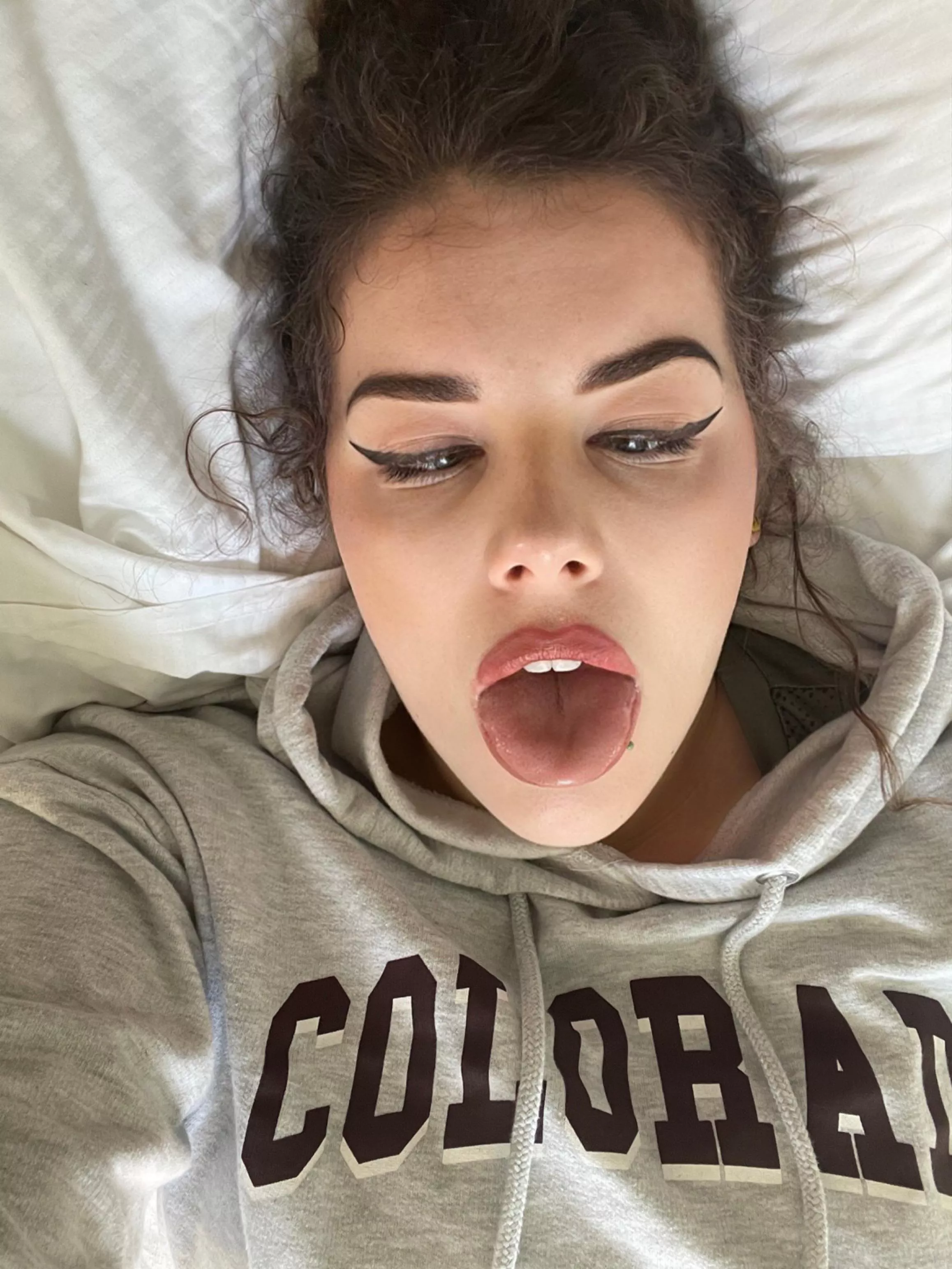 Peel off my clothing now... posted by hiptqueen