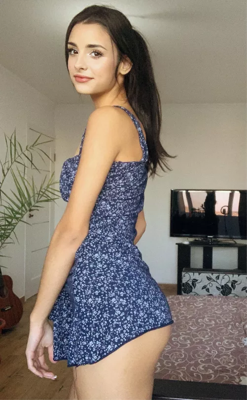 Rose by Comfortablge