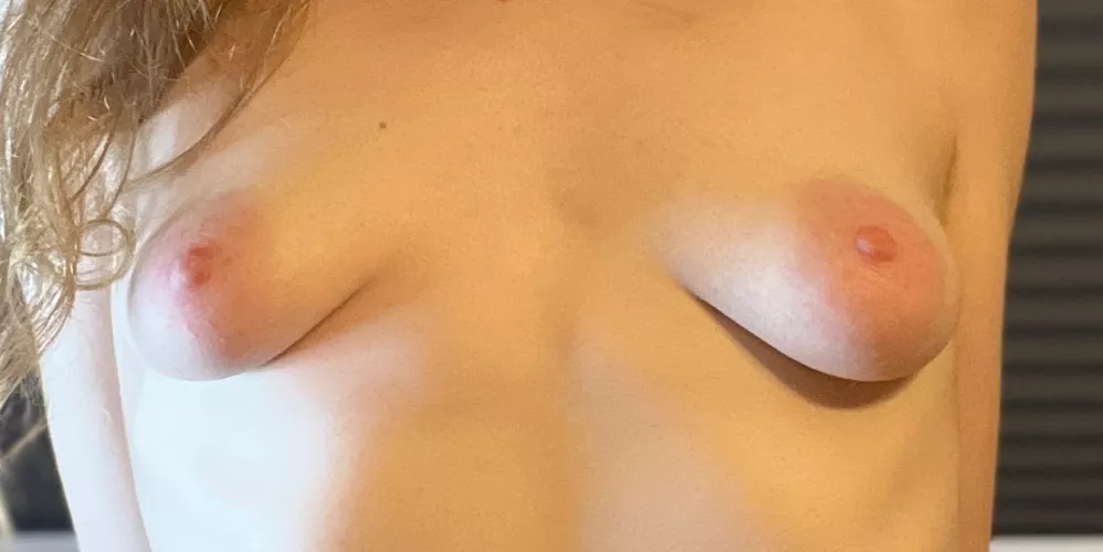Thanks to my areolas, many people don't notice how small my boobs are 😏 by Chaoticspill32