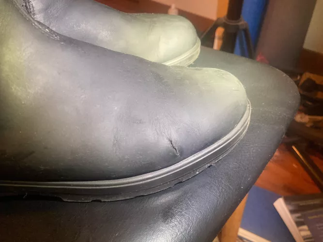 The great Pinky Toe Escape by nosirrahp