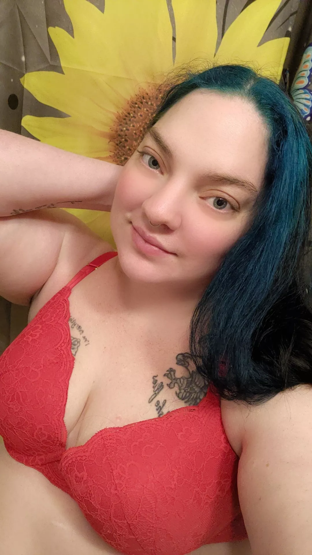 Treat yourself to some naughty (or kinky) fun with a thick alt milf [GFE] [sext] [vid] [pic] dropboxes, 👻 premium, and so much more! posted by Divine-Alexis