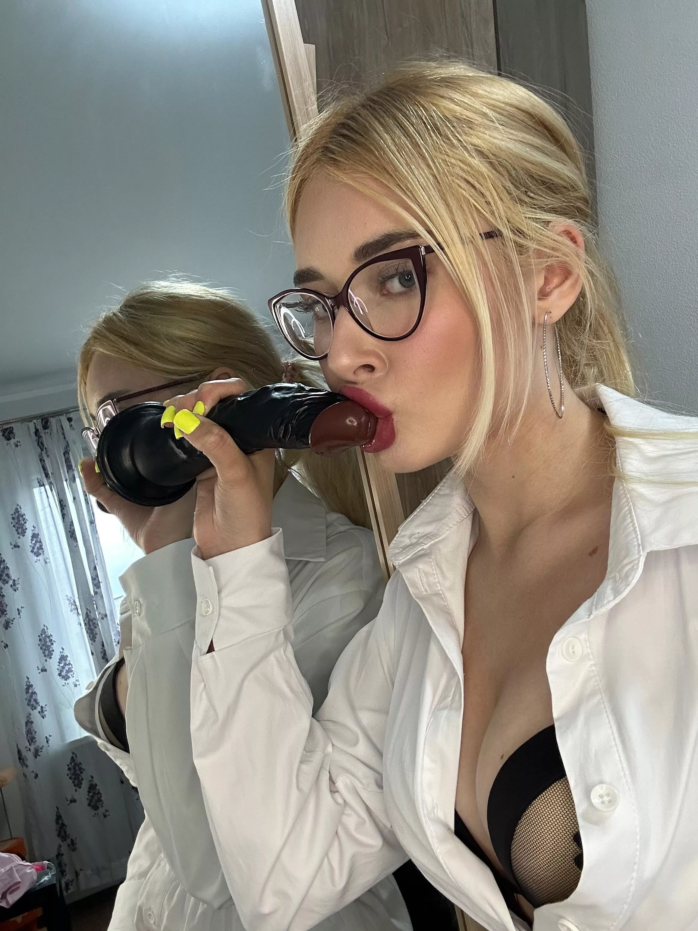 very cute glasses, aren't they posted by Mentallymonitor