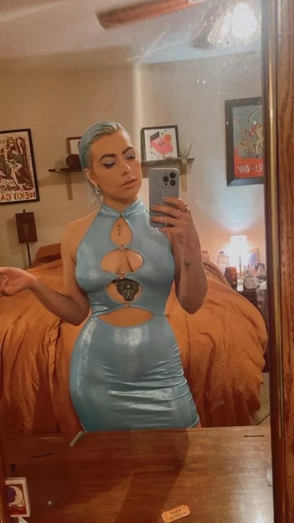 What do we think about this dress? posted by Somevelvet_morning_