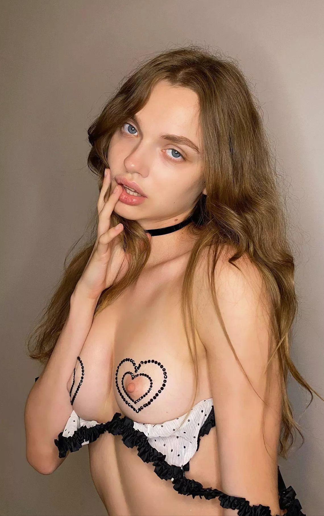 Will you rate me?🤤 posted by _babydemon