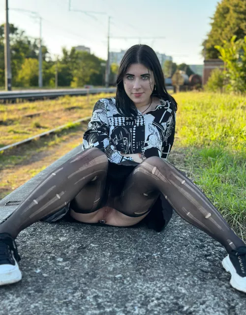 A little surprise in me by plushsesam