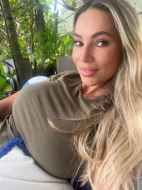 Big blonde by Key-Curve-2793