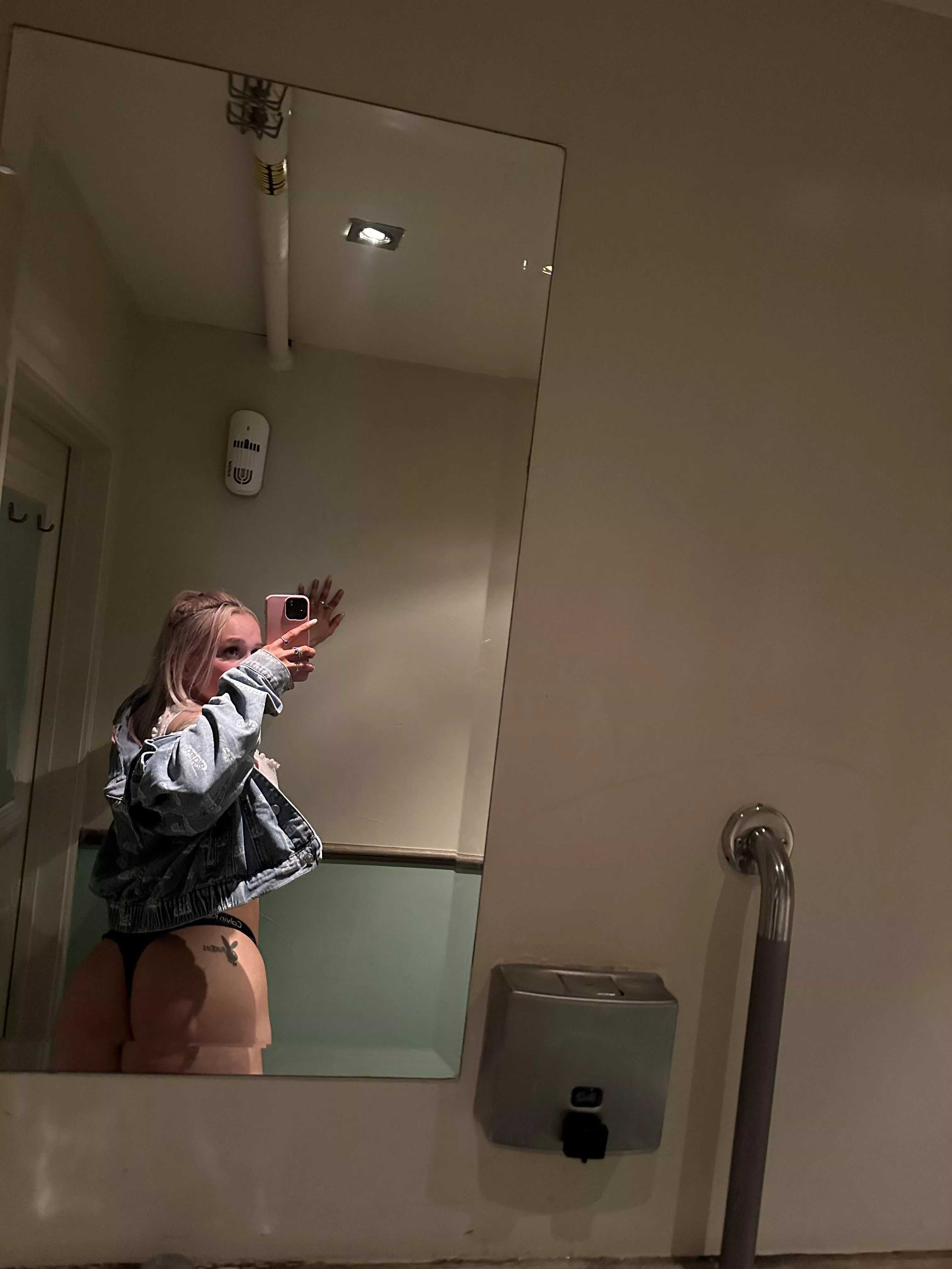 bubble butt posted by karagsh0re