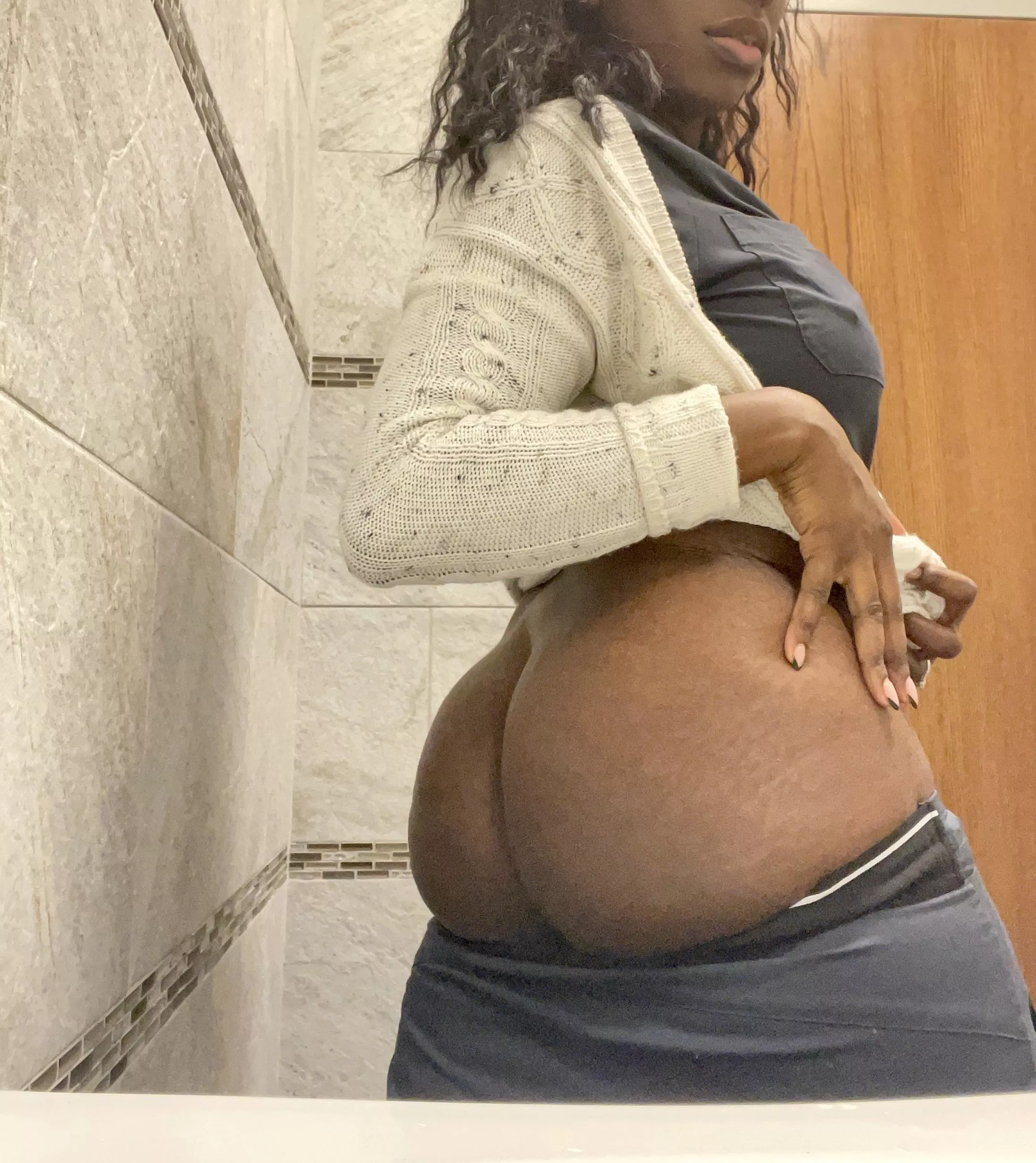 Charge nurse in need of assistance posted by bsilkdoll