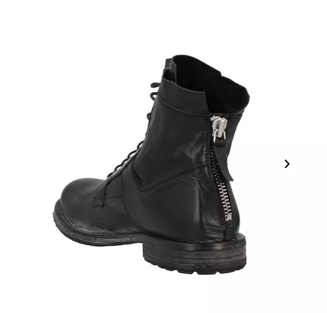 Does any body have experience with a Back zip on boot? I like this Moma boot but worried about possible problems later on, possibly breaking? Have had side zips but never in the back posted by TheButchQueenAVC
