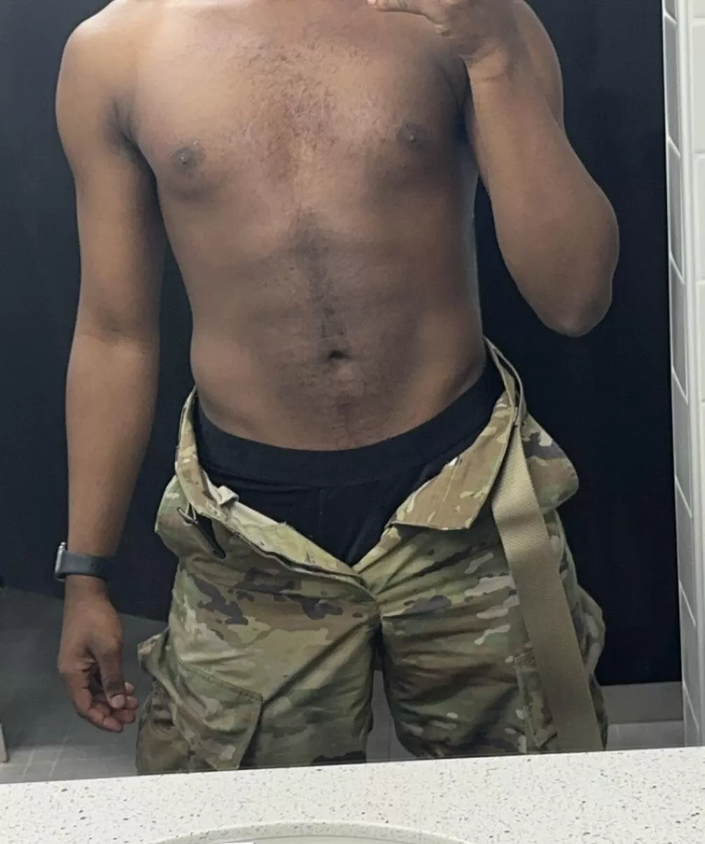 Flexing at work posted by United-Intention-976