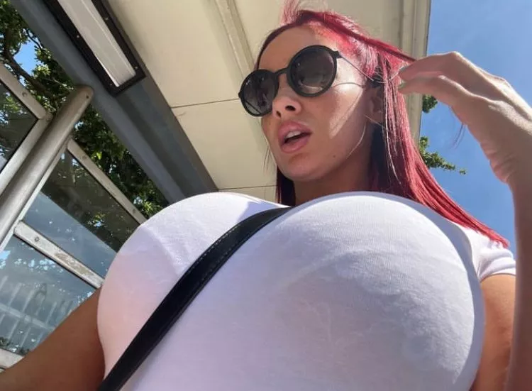 Future so bright she's gotta wear shades posted by ExtraLargeJuggsLover