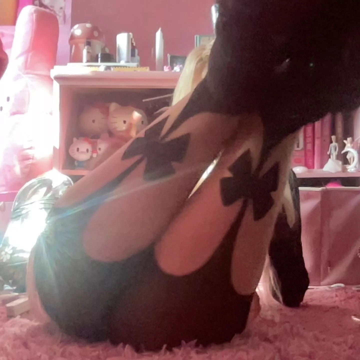 I just love these tights 😊 posted by postironicbimbo