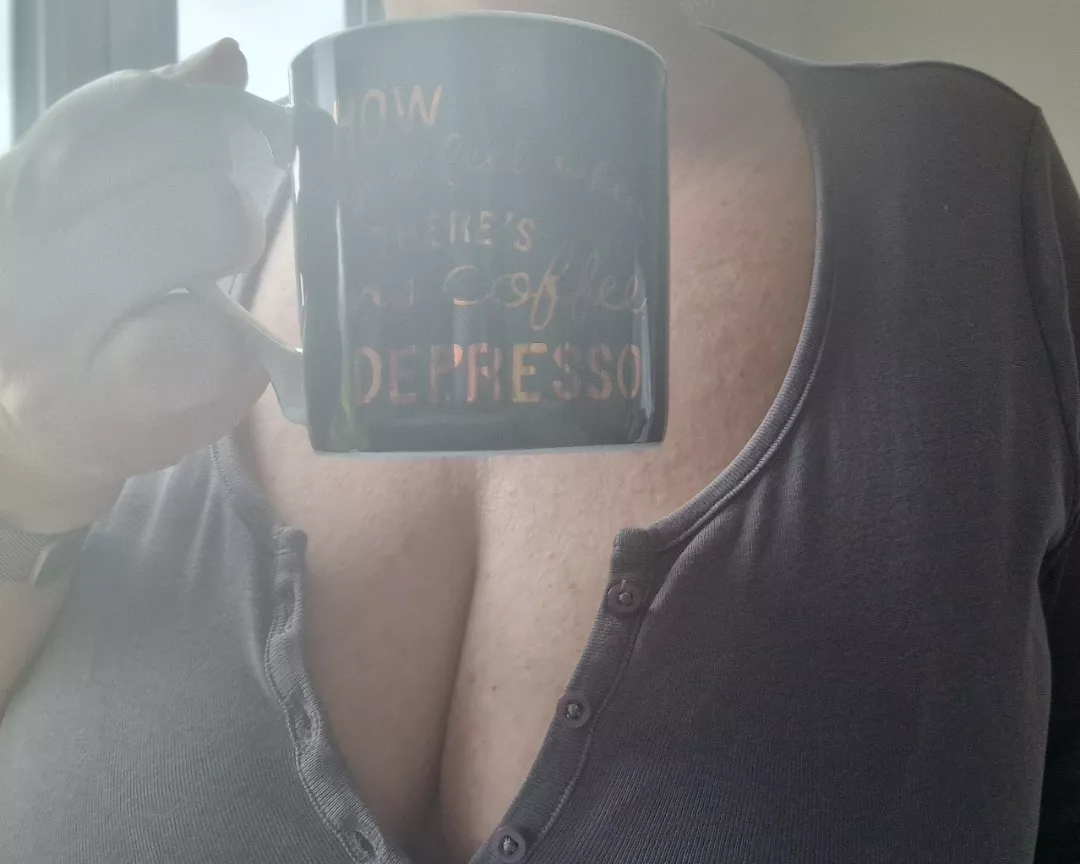 It's a wet Friday, but at least it's casual. posted by suchabadpenny