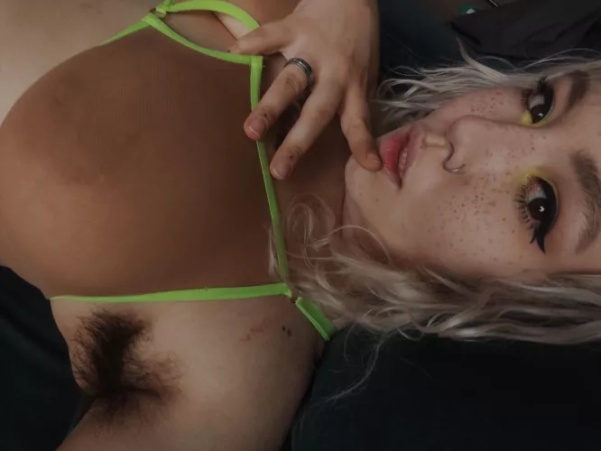 Looking for a naughty adventure? Let's make sparks fly by OliveCummm