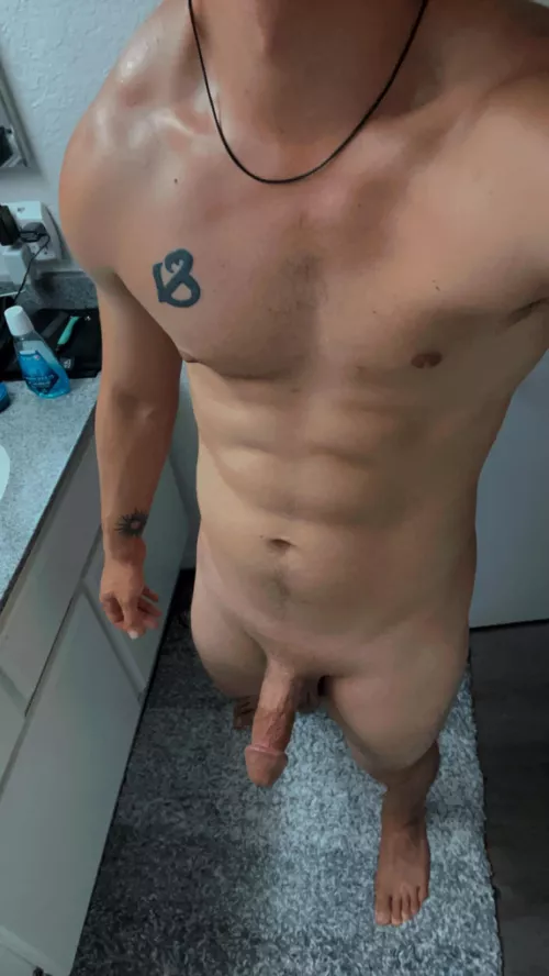 [m]27 Post workout, how am I doing? by plainvaiynn