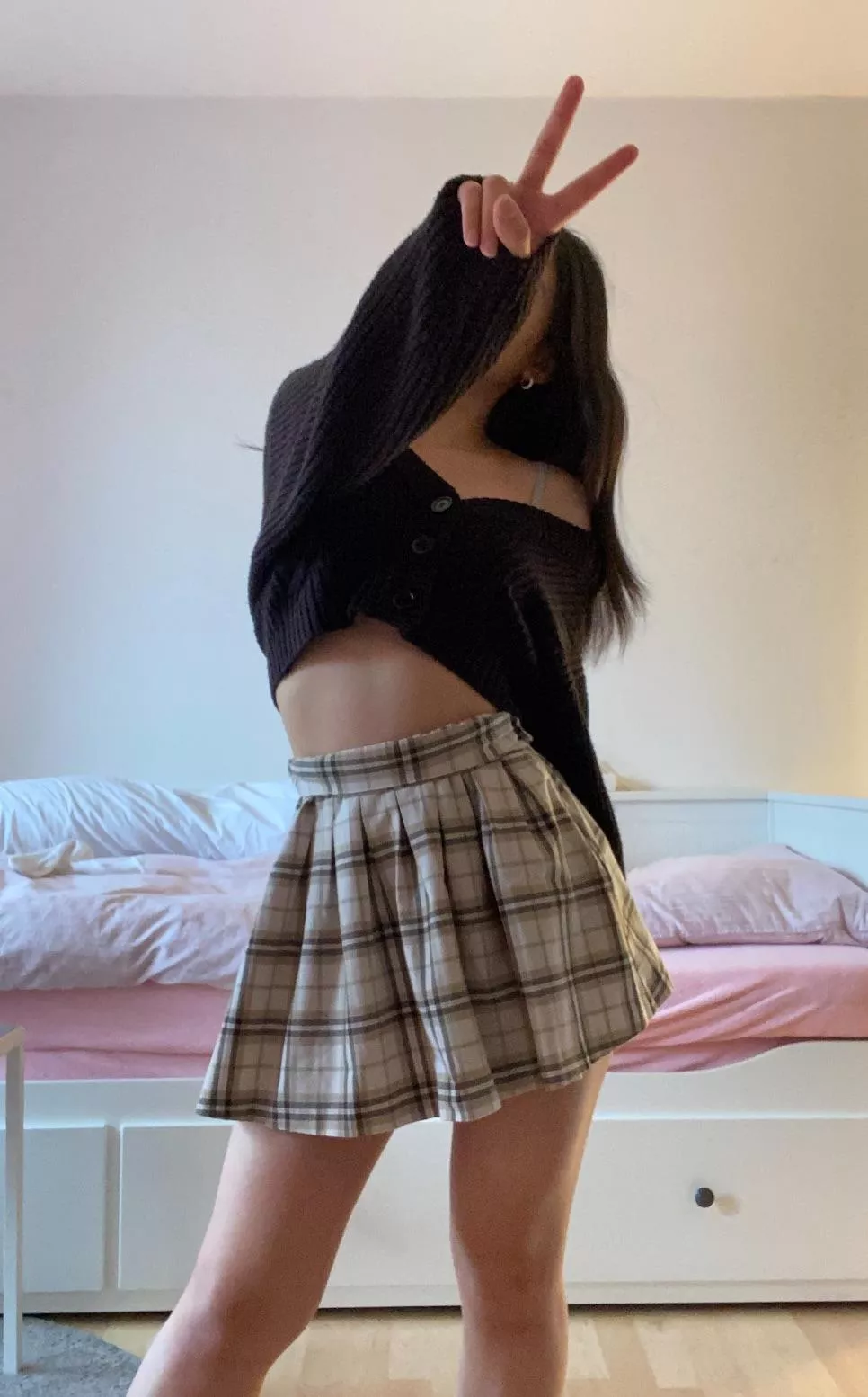 Peace and love?🫶🏻 posted by Sad_Bat6485