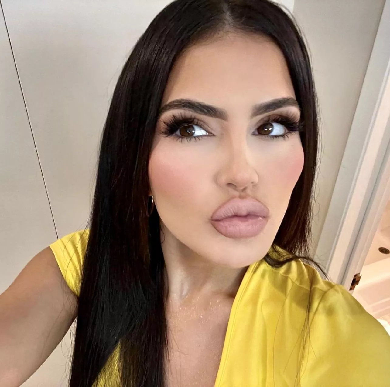 Pout posted by lonelyalbuq