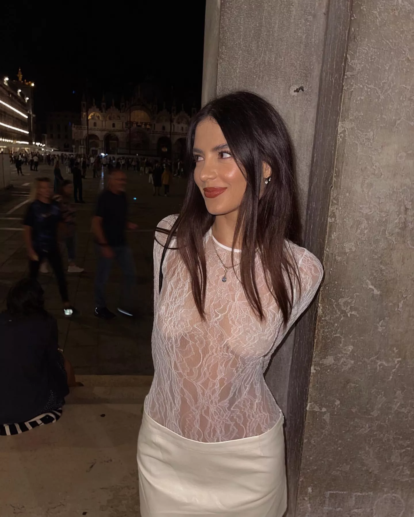 Sarah Kohan posted by HonestRunner