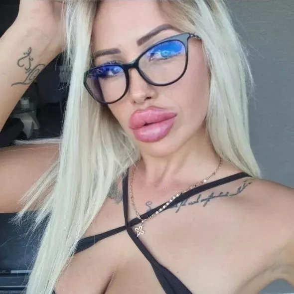 This girl is just next level posted by bimbol0ver