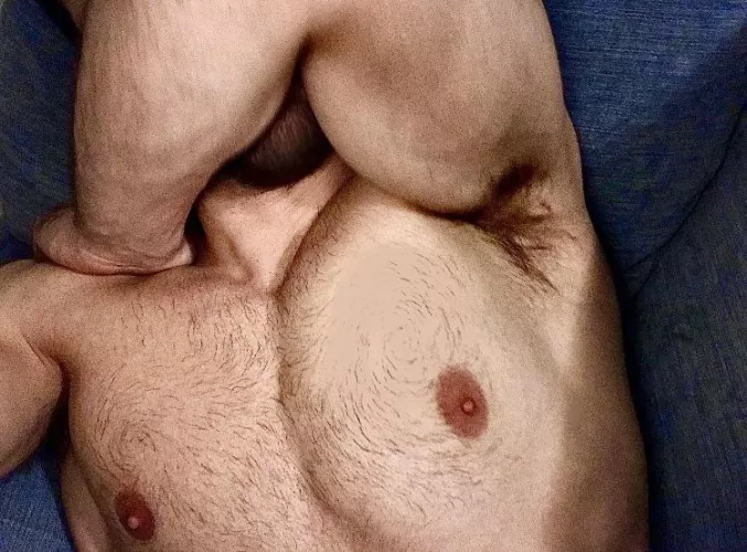 Wanna lick my wet smelly pits? 😈🥵💦 by ChriXXXL