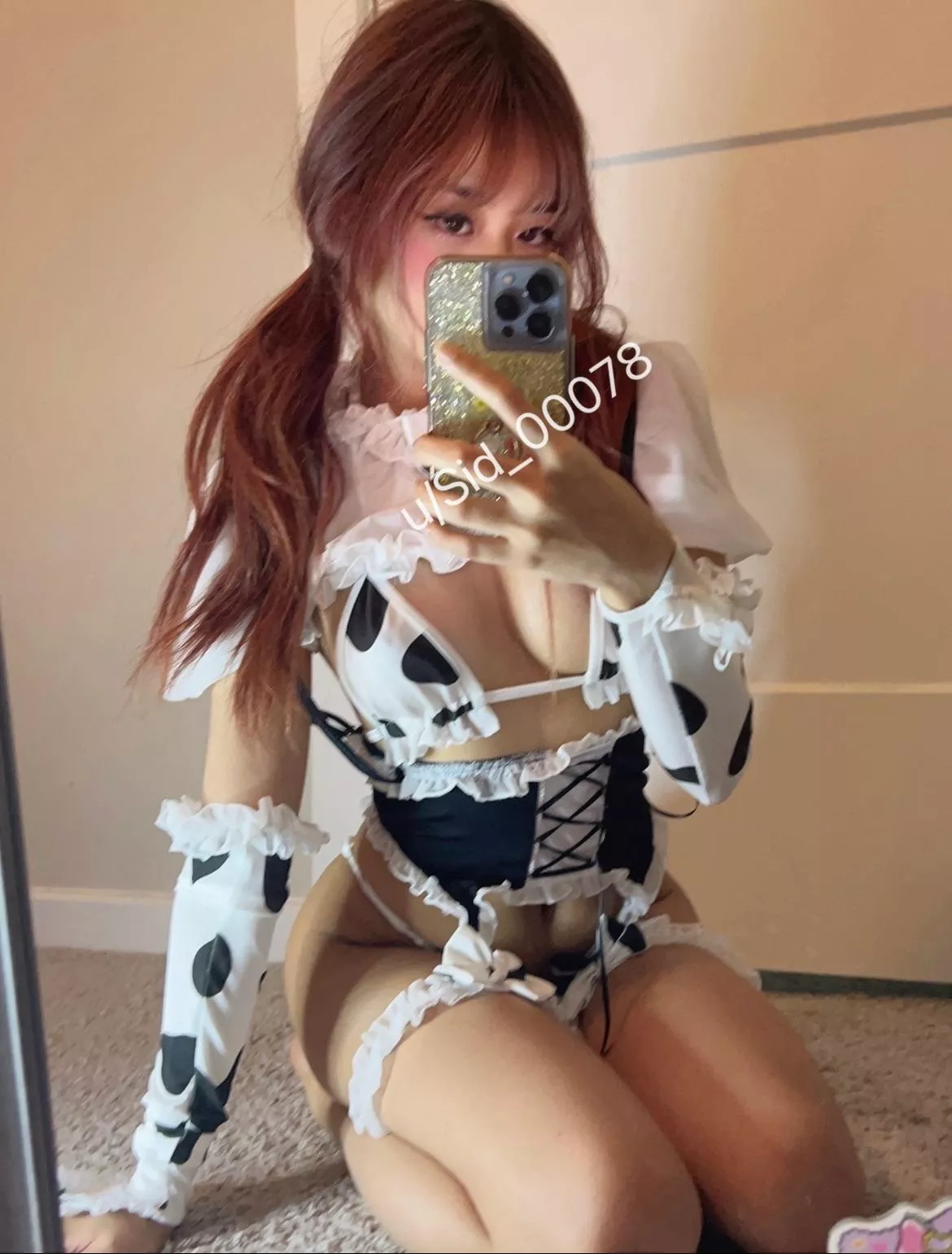 who want me (F19) 💕 posted by Sid_00078