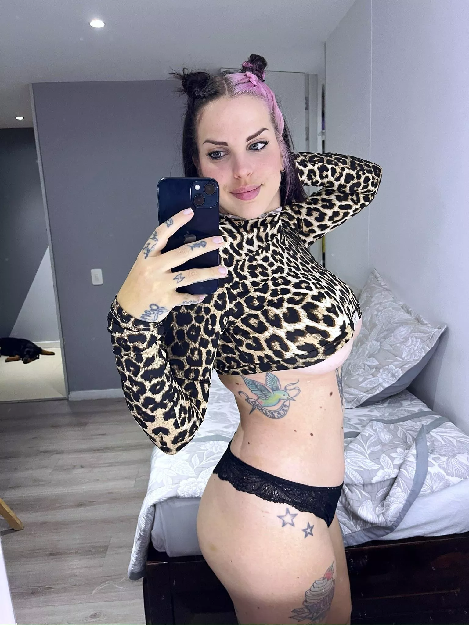 Would you caress my Italian body posted by ottaviia