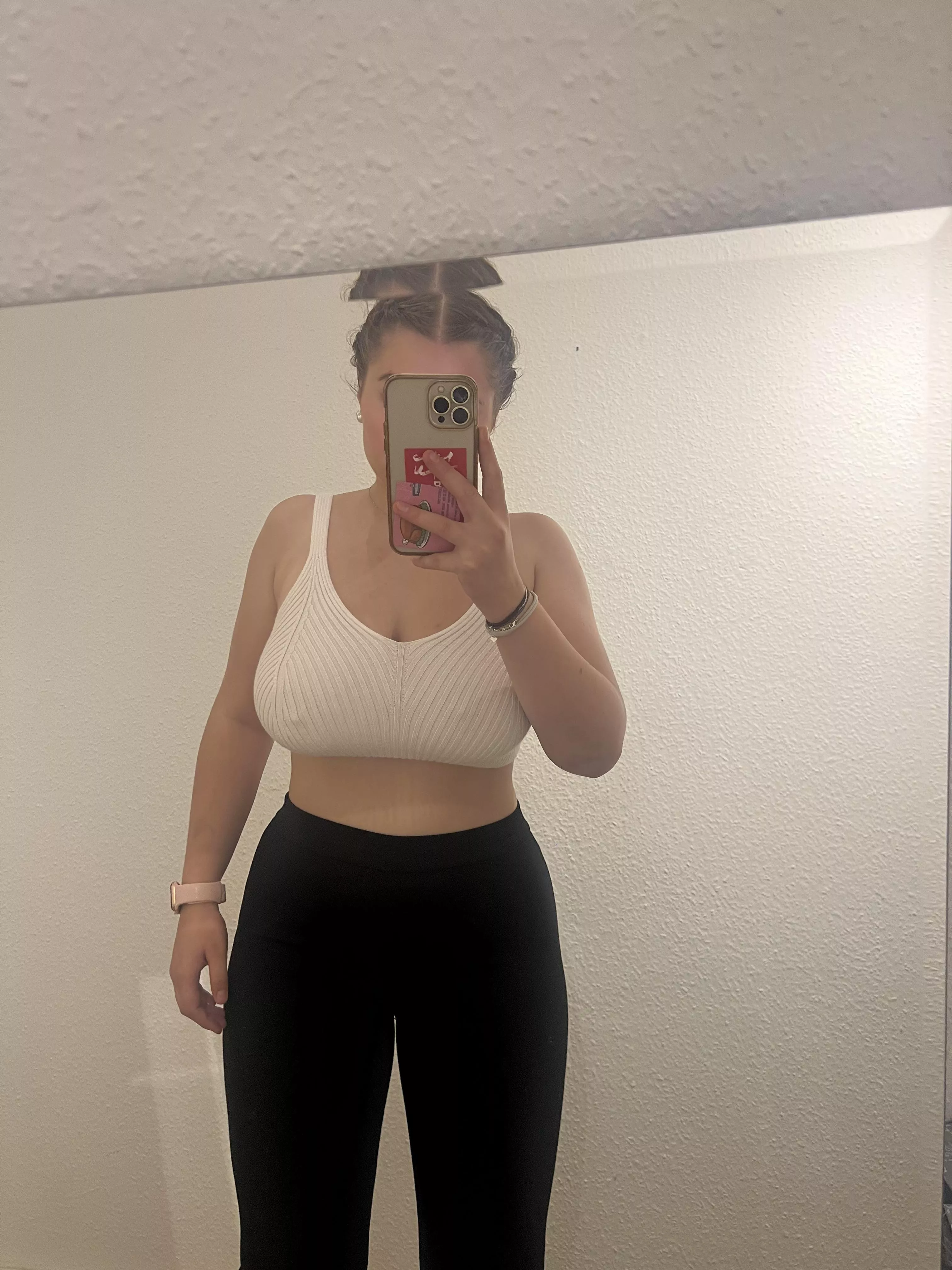 you see my nipples🙊🙂 posted by Xenia_vv