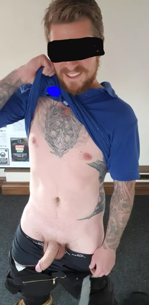 [36] Hard at work and I've got all the tools... by TattedUpDude69