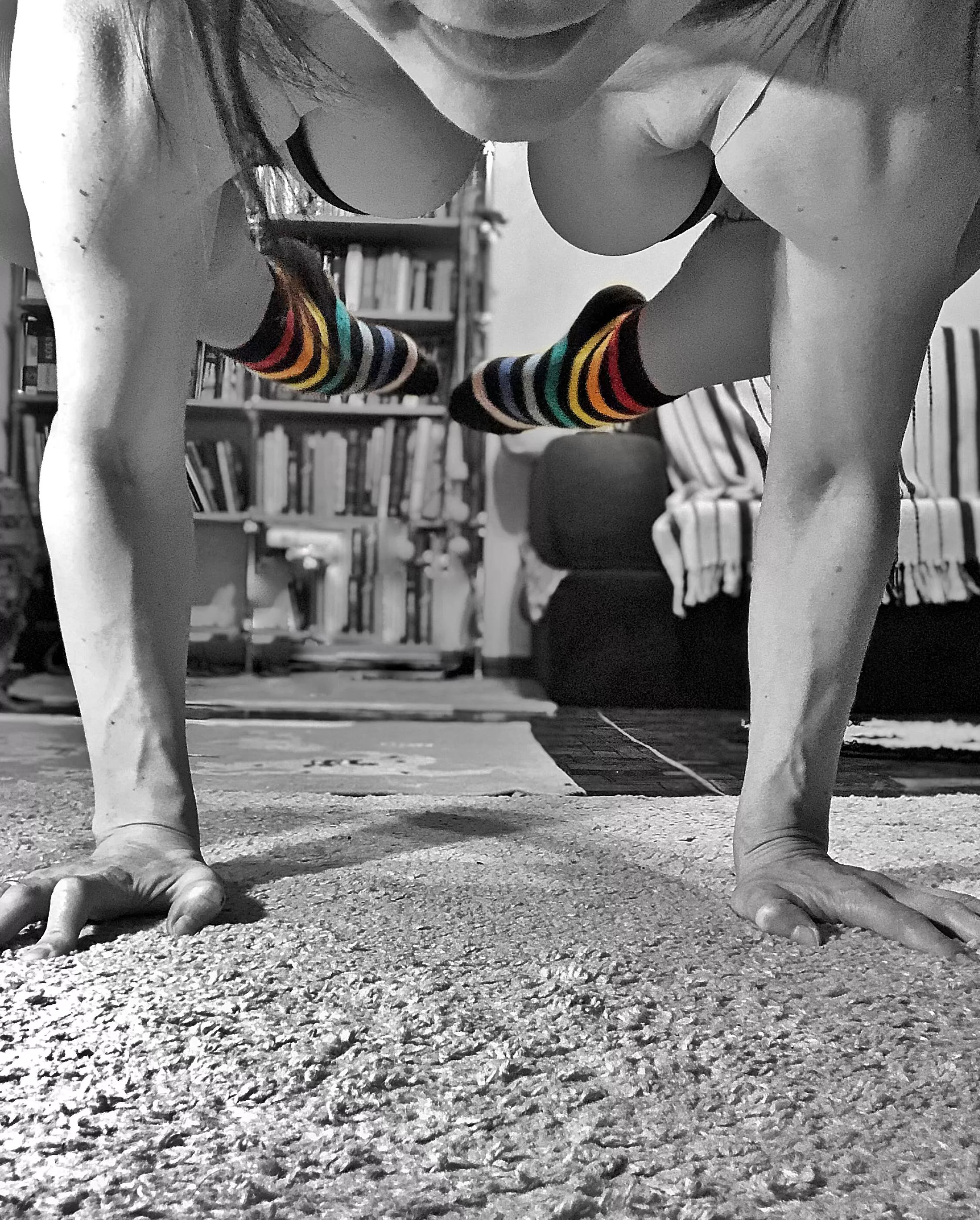 Bakasana posted by Nerdbird_OF