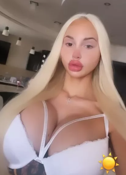 Beautiful posted by bimbol0ver