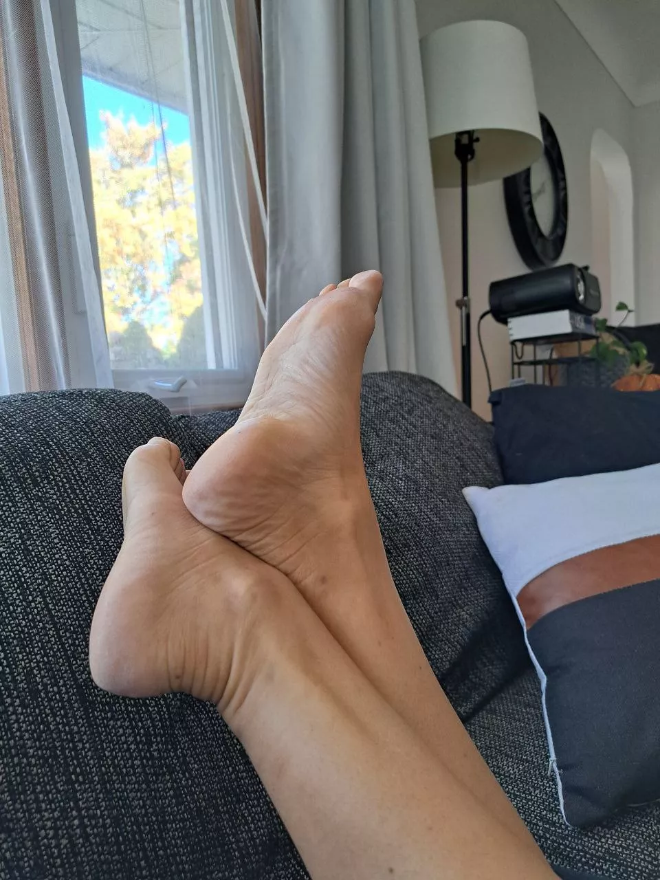 Come over and keep me warm 😊 posted by Violet_baddie