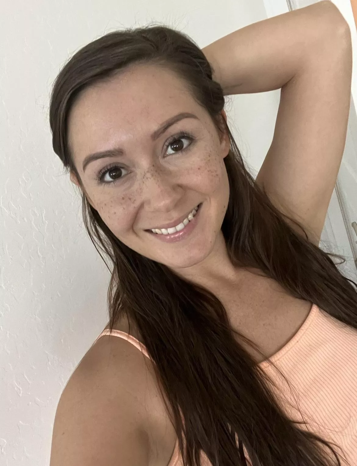 Czech x Brazilian posted by Persuasive_Pussy