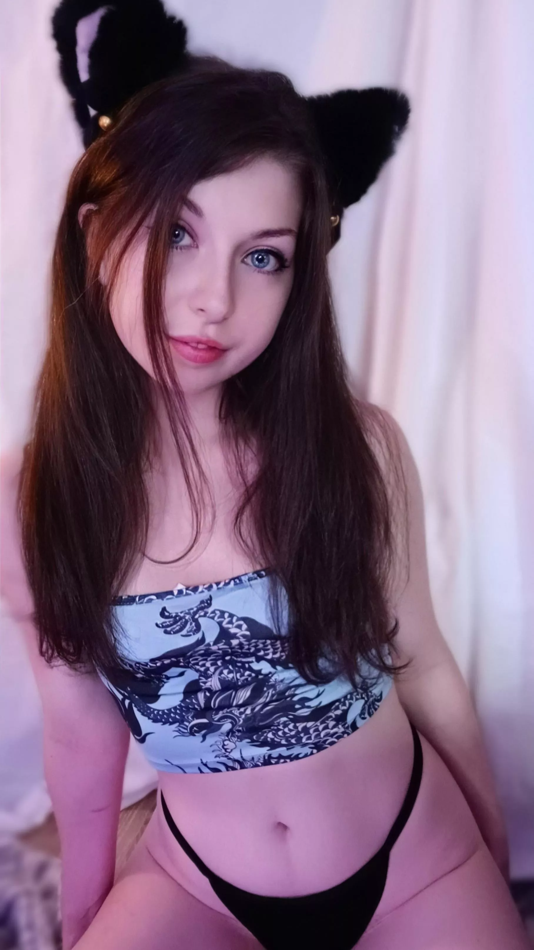 I could be your little pet 🖤 posted by starlitsirenx