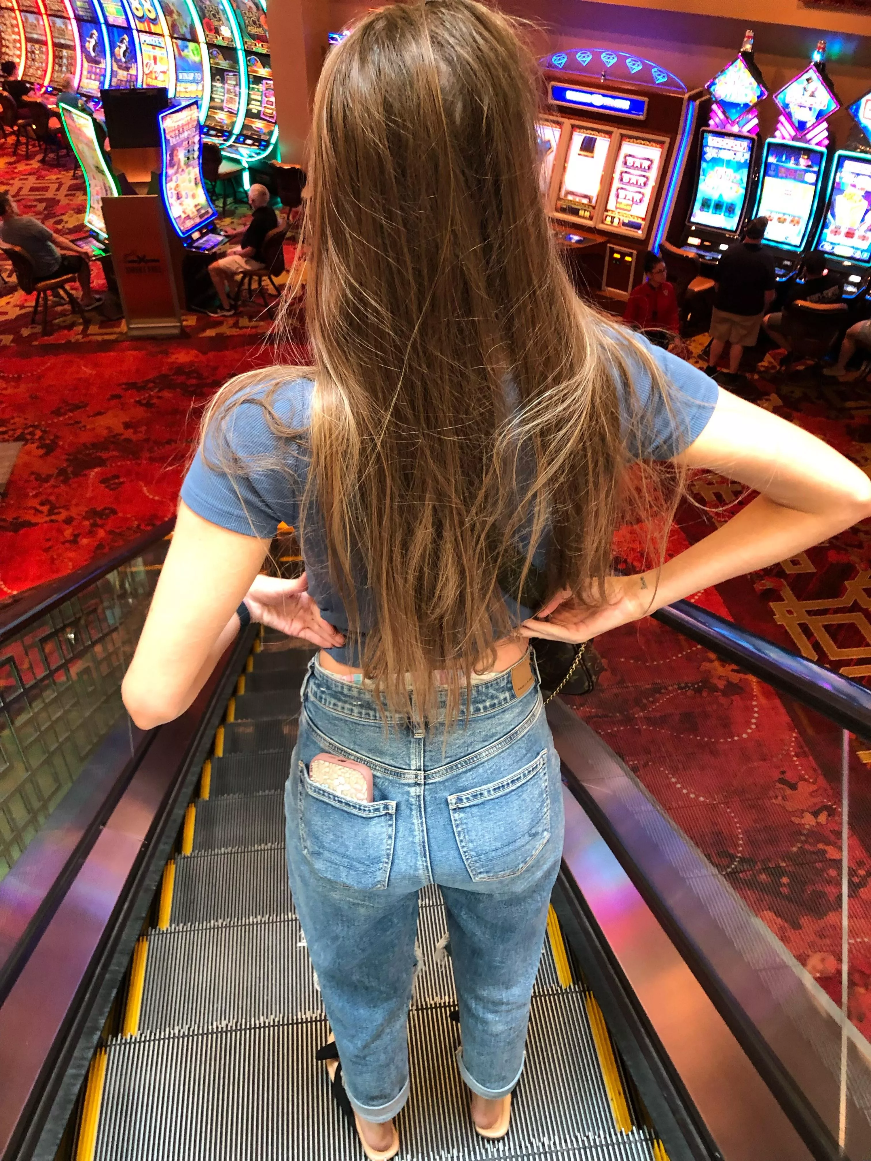 It’s the little peek 🫣 posted by kayleeheartkins